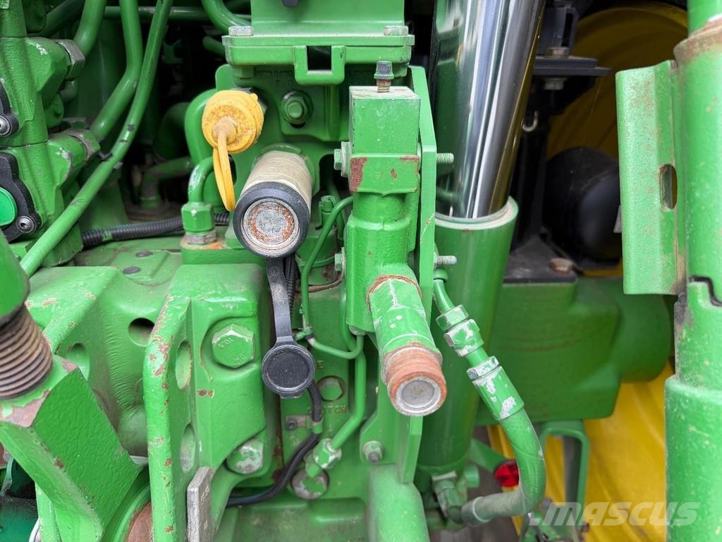John Deere 6175R Traktorji