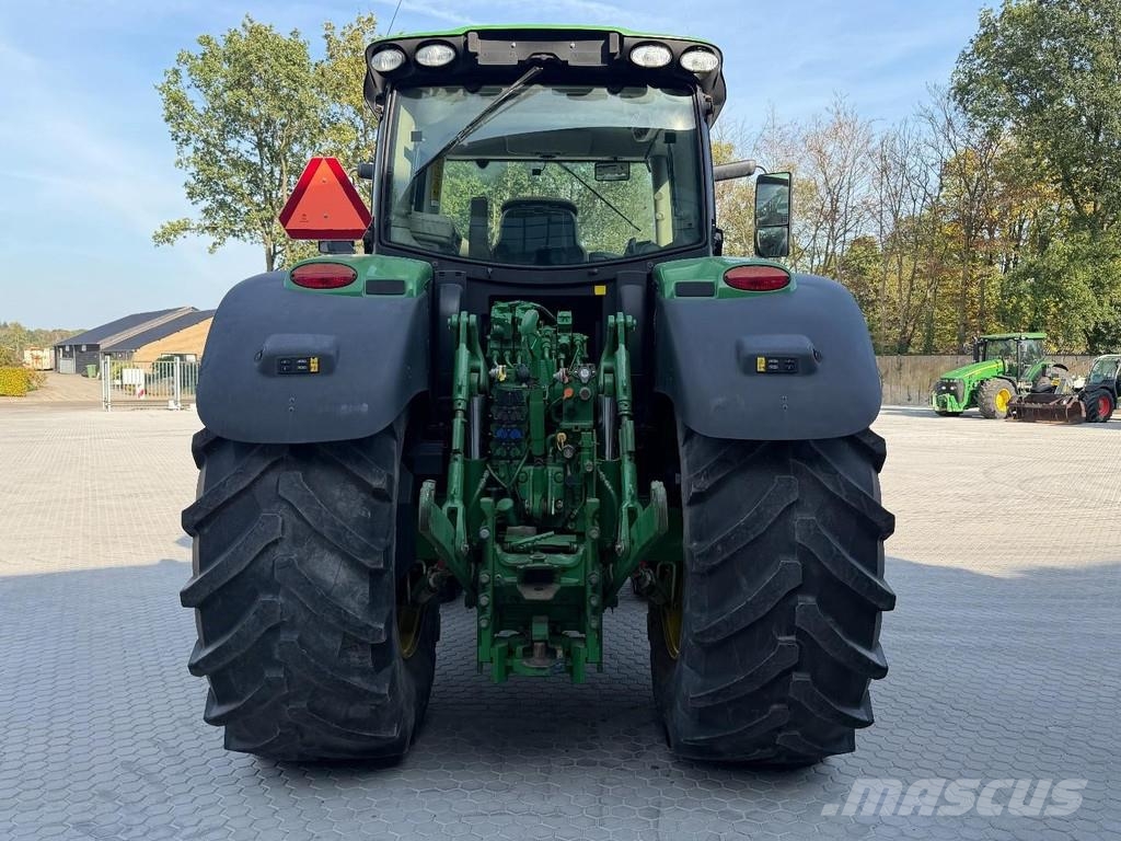 John Deere 6175R Traktorji
