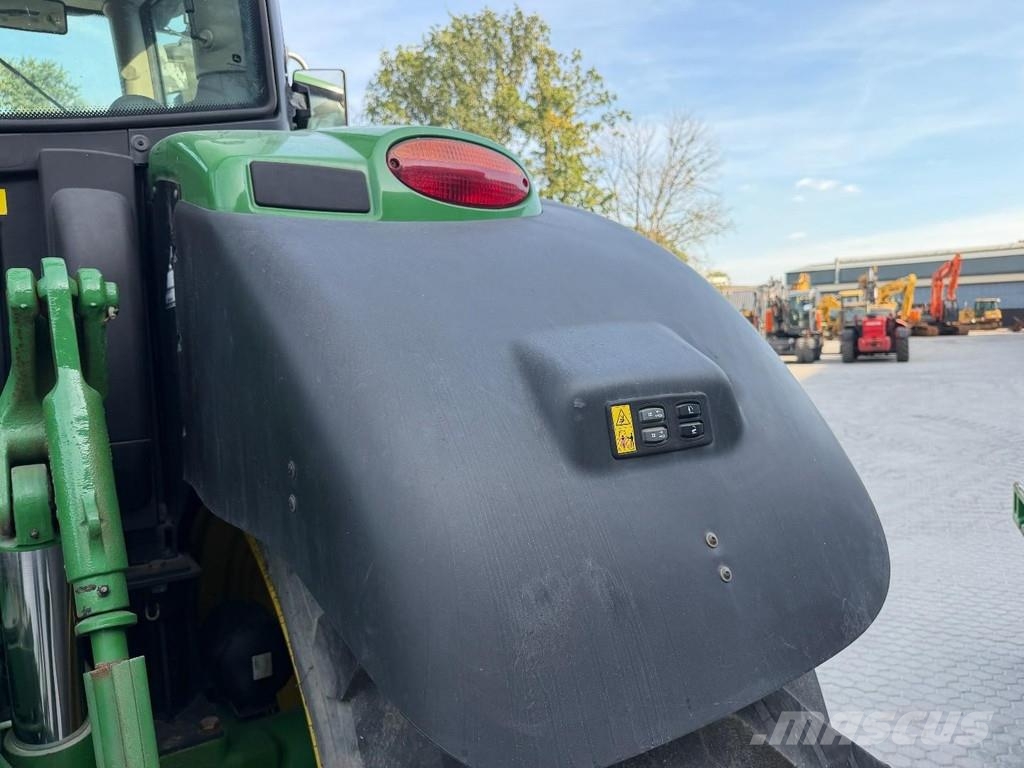 John Deere 6175R Traktorji