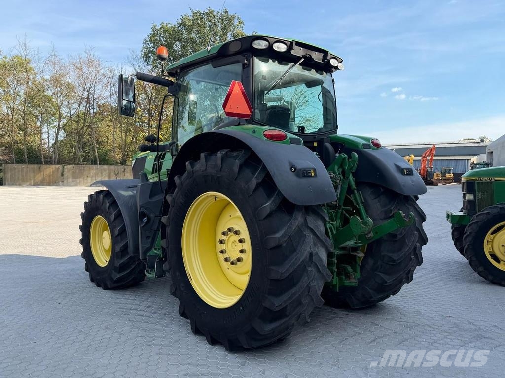 John Deere 6175R Traktorji