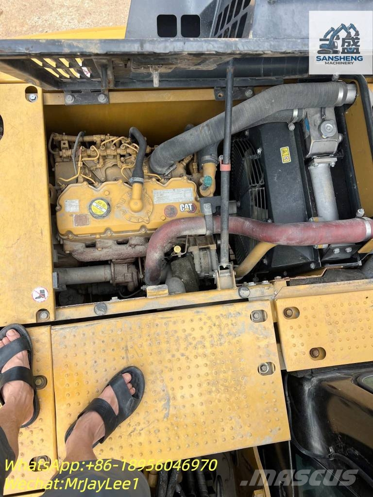 CAT 313D2GC Εκσκαφείς με ερπύστριες