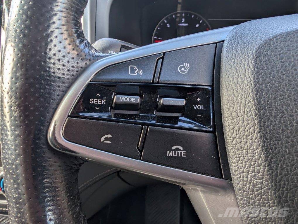 Ssangyong Musso Voiture