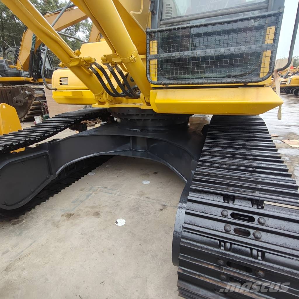 Komatsu PC 360-7 حفارات زحافة
