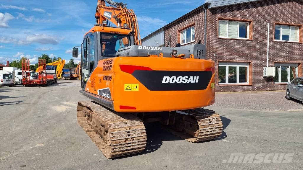 Doosan DX 140 LC - 5 Rupsgraafmachines