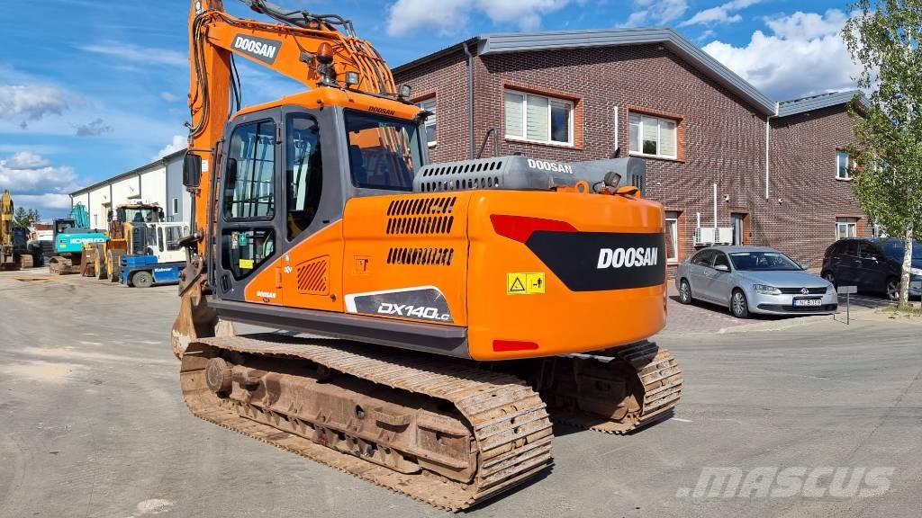 Doosan DX 140 LC - 5 Rupsgraafmachines