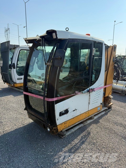 Liebherr LH 30 USED CAB + LIFT كابينة والداخلية