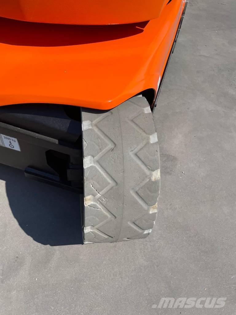 JLG Toucan 12 E Plus رافعات سلة مفصلية