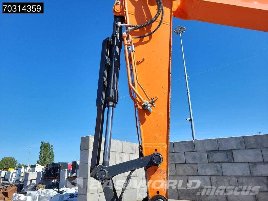 Doosan DX235 LCR-5 Bageri guseničari