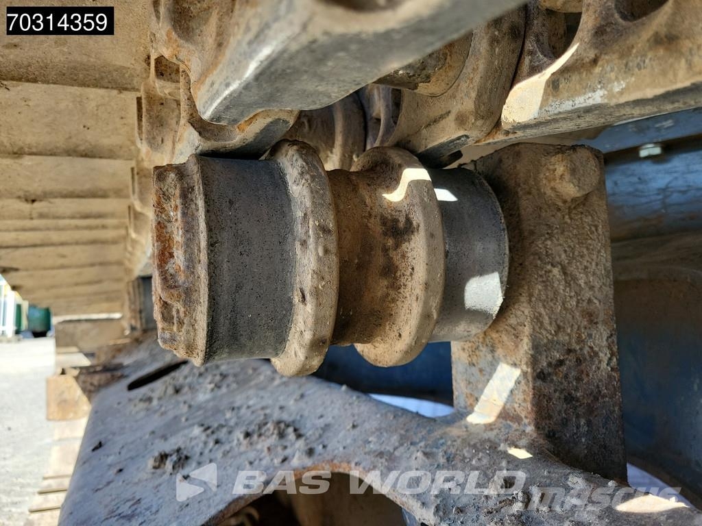 Doosan DX235 LCR-5 Crawler excavators