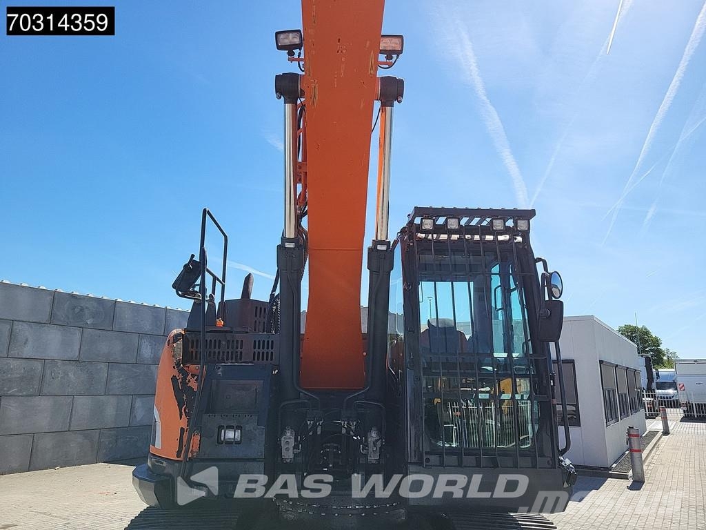 Doosan DX235 LCR-5 Bageri guseničari