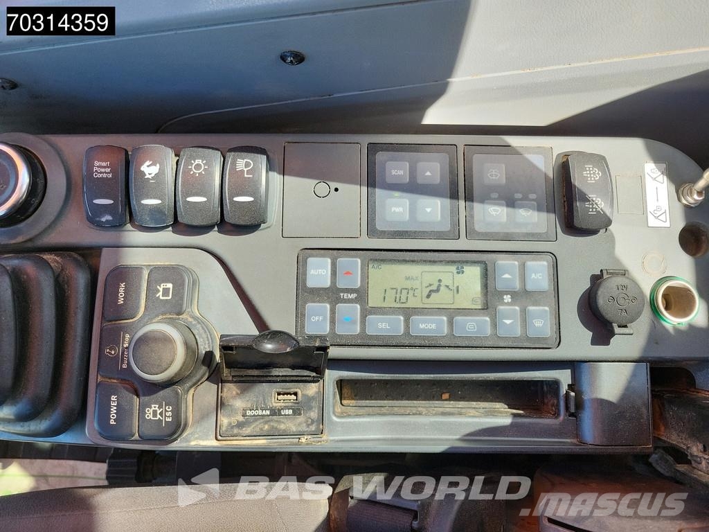Doosan DX235 LCR-5 Bageri guseničari