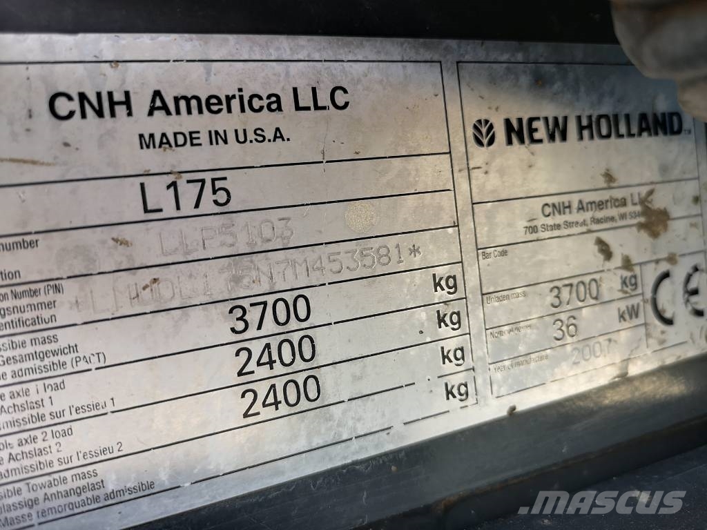 New Holland L 175 Skid steer loderler