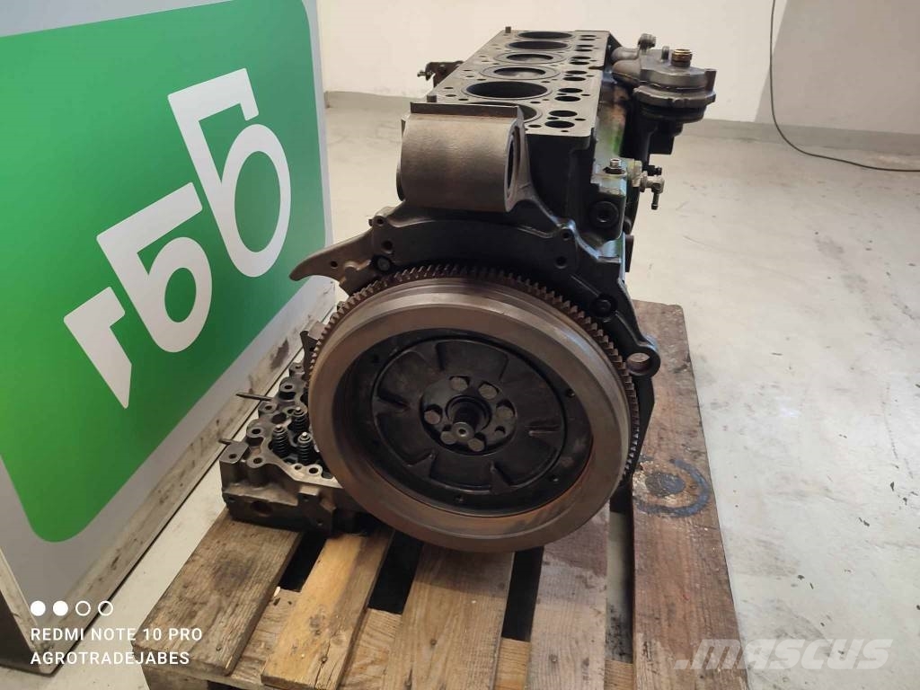 John Deere 6155R engine Motorok
