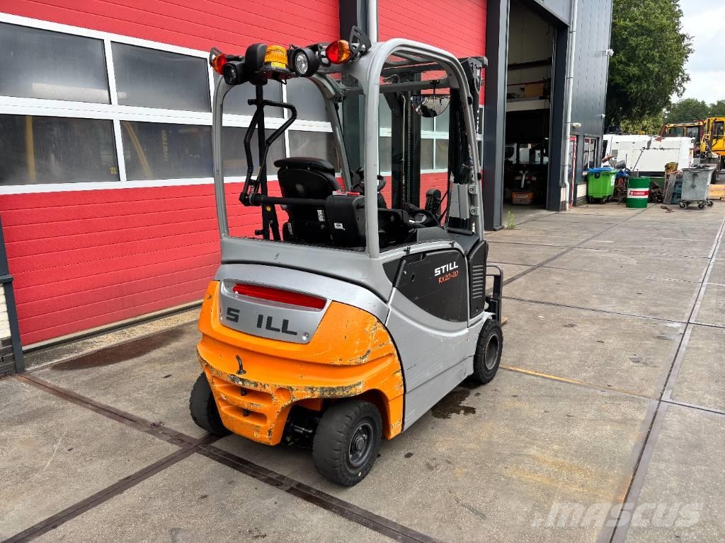 Still RX 20-20 2000kg TIPLO / Sideshift Chariots élévateurs électriques
