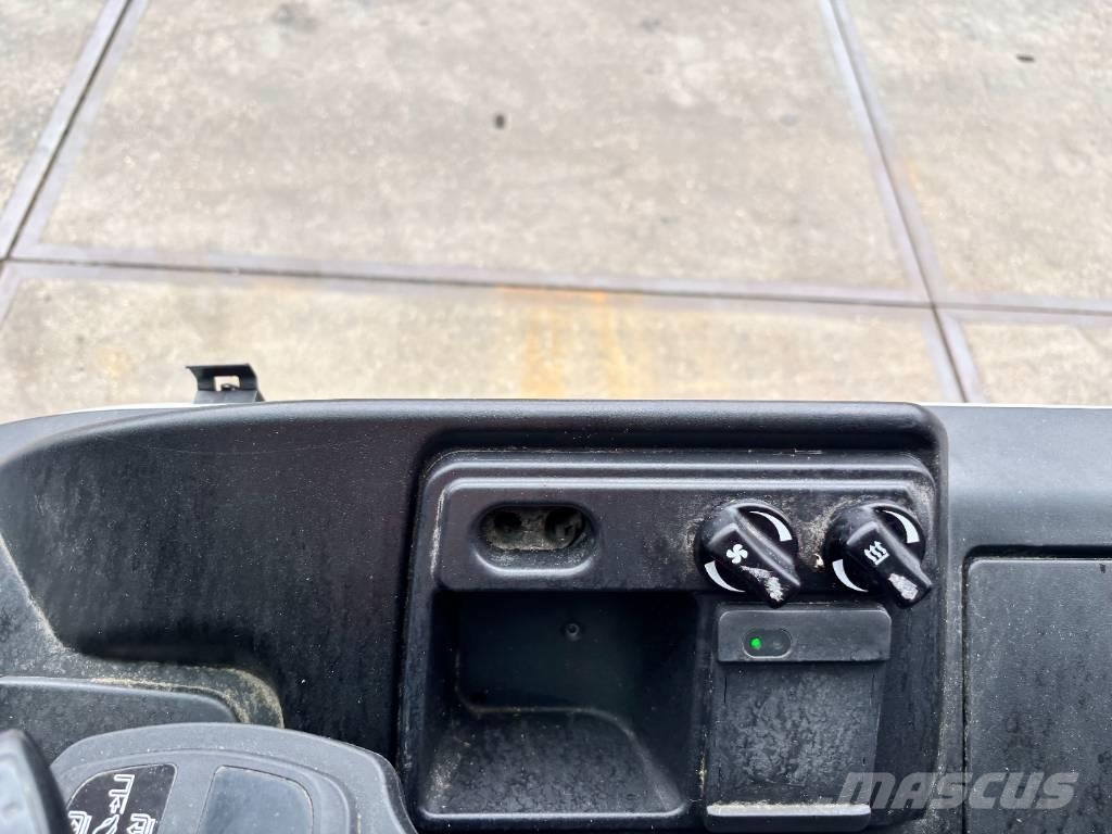 Still RX 20-20 2000kg TIPLO / Sideshift Chariots élévateurs électriques