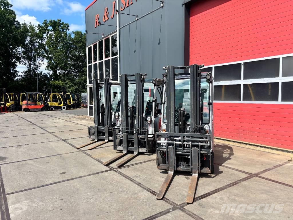 Still RX 20-20 2000kg TIPLO / Sideshift Chariots élévateurs électriques