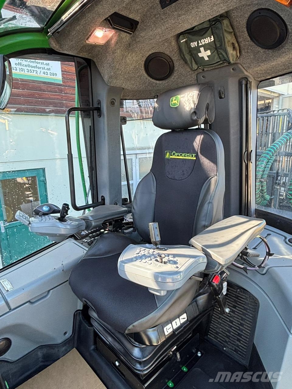 John Deere 1110G Transportadoras