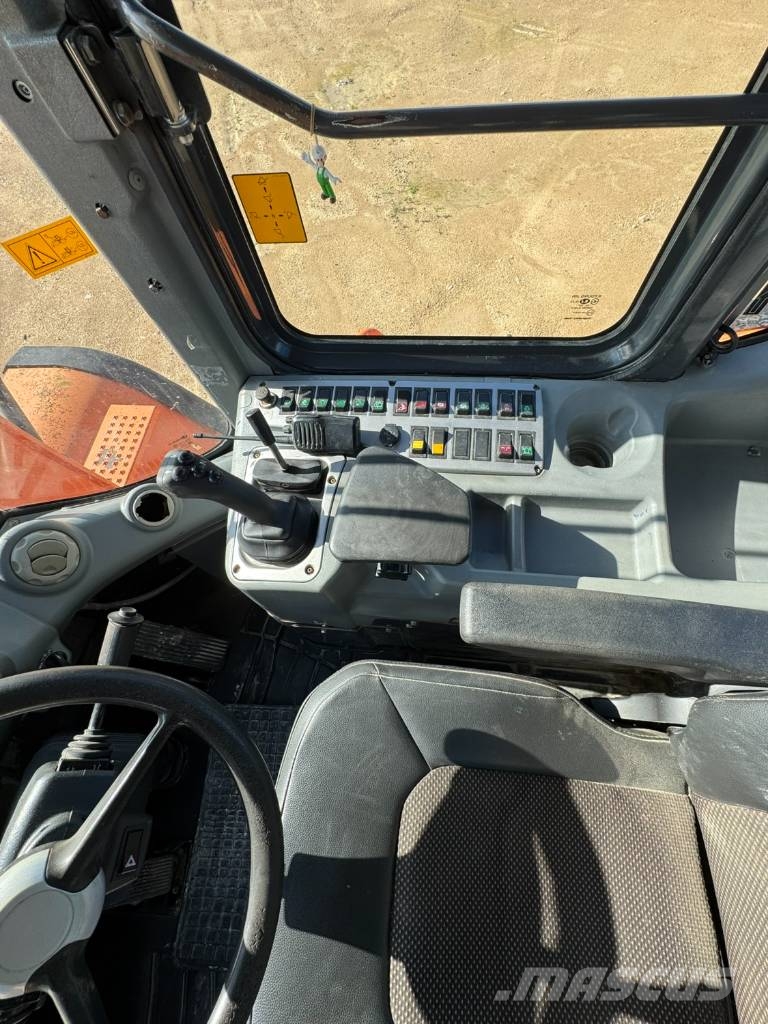 Doosan DL 400 Cargadoras sobre ruedas