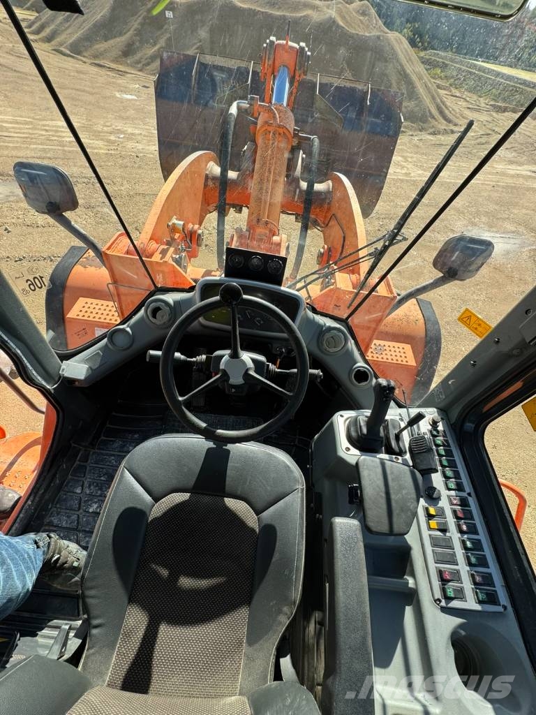 Doosan DL 400 Cargadoras sobre ruedas