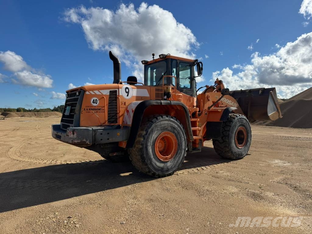 Doosan DL 400 Cargadoras sobre ruedas
