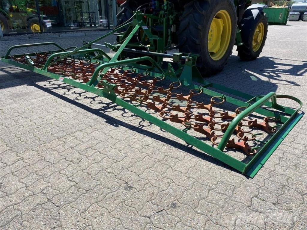 Düvelsdorf WIESENSCHLEPPER 6,0 METER Overige hooi- en voedergewasmachines