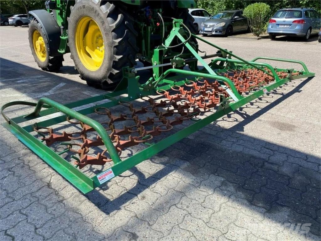 Düvelsdorf WIESENSCHLEPPER 6,0 METER Overige hooi- en voedergewasmachines