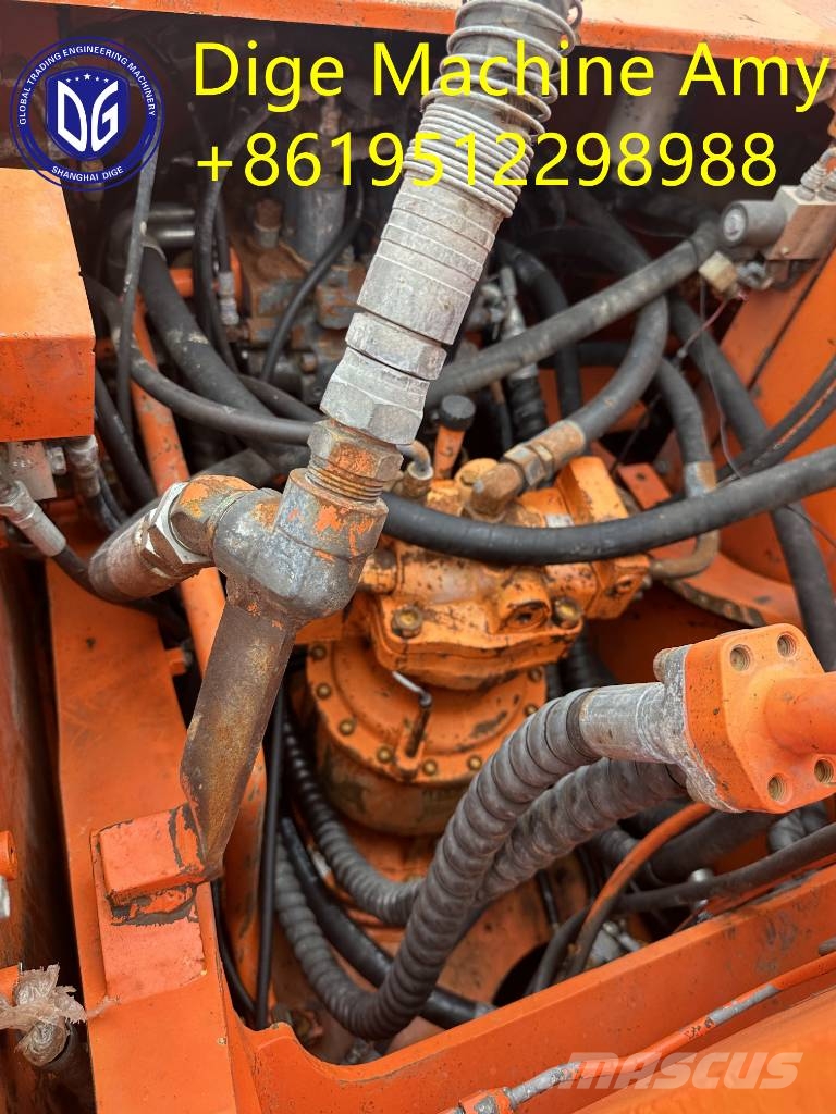 Doosan DH 210 W-7 轮式挖掘机