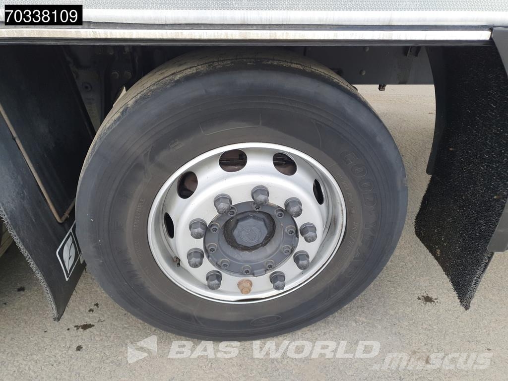 Scania P320 P 6X2 3000kg Ladebordwand Lift+steering axle 厢式货车