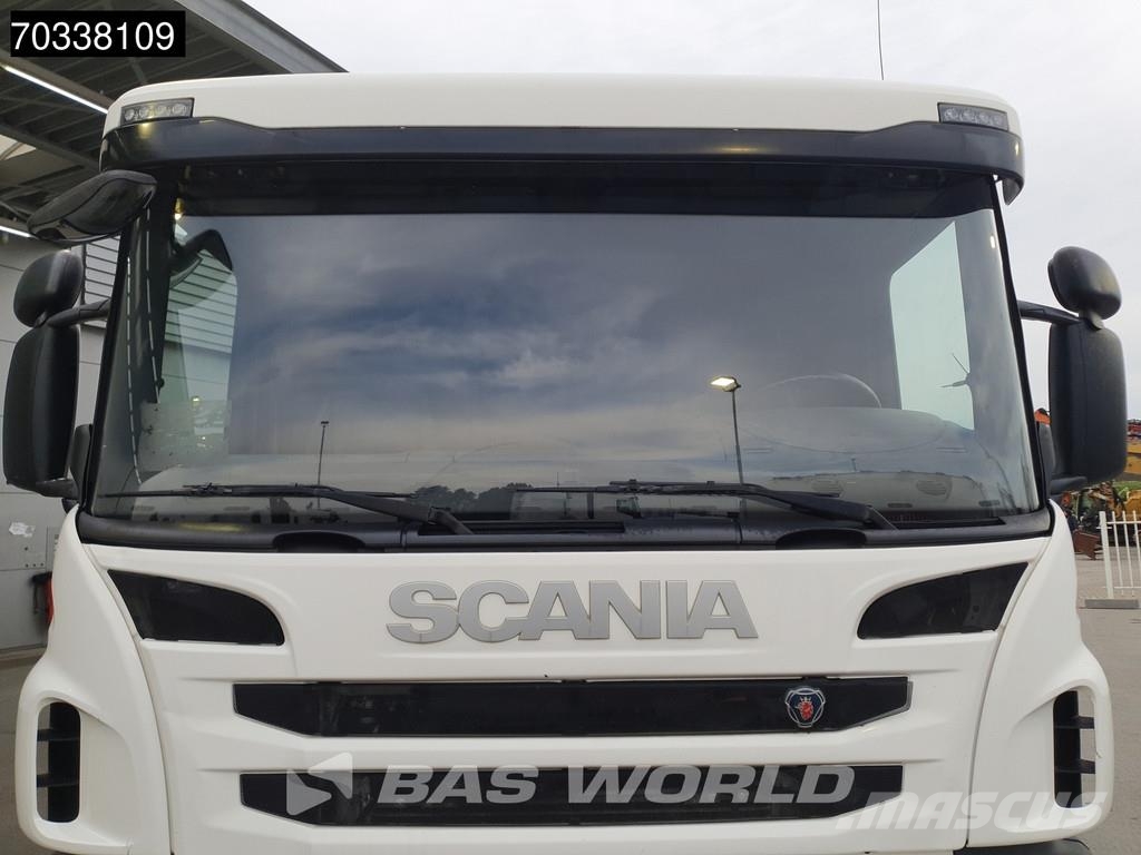 Scania P320 P 6X2 3000kg Ladebordwand Lift+steering axle 厢式货车