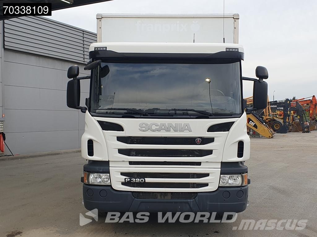 Scania P320 P 6X2 3000kg Ladebordwand Lift+steering axle 厢式货车