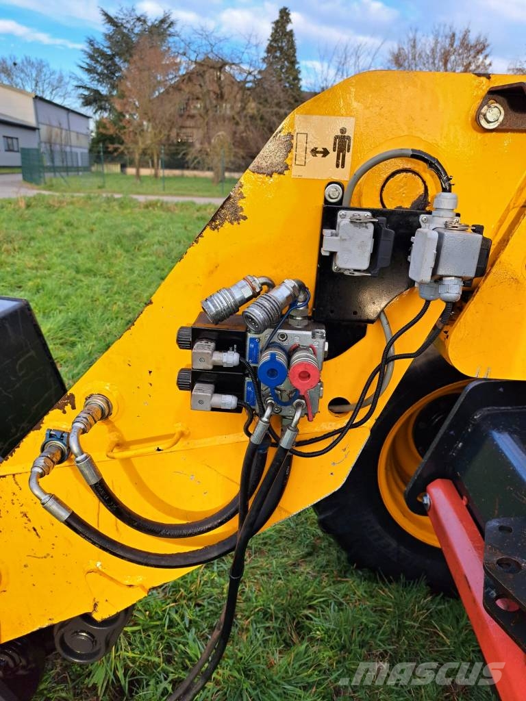 Dieci 40.7 HVS Телескопични товарачи