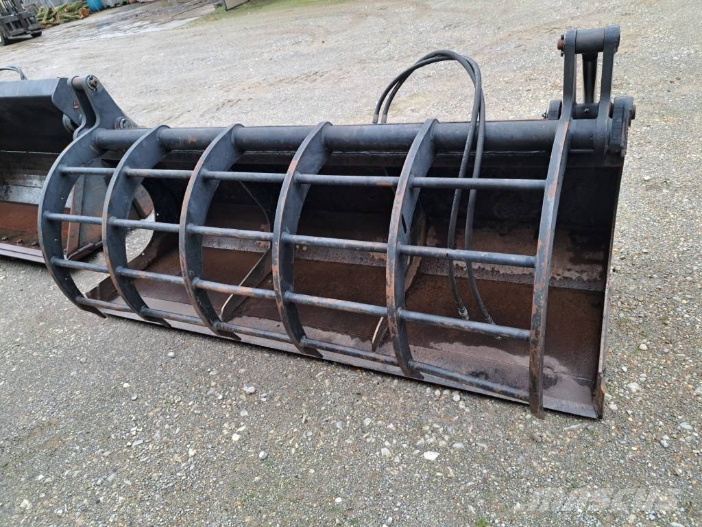 Dieci 40.7 HVS Телескопични товарачи