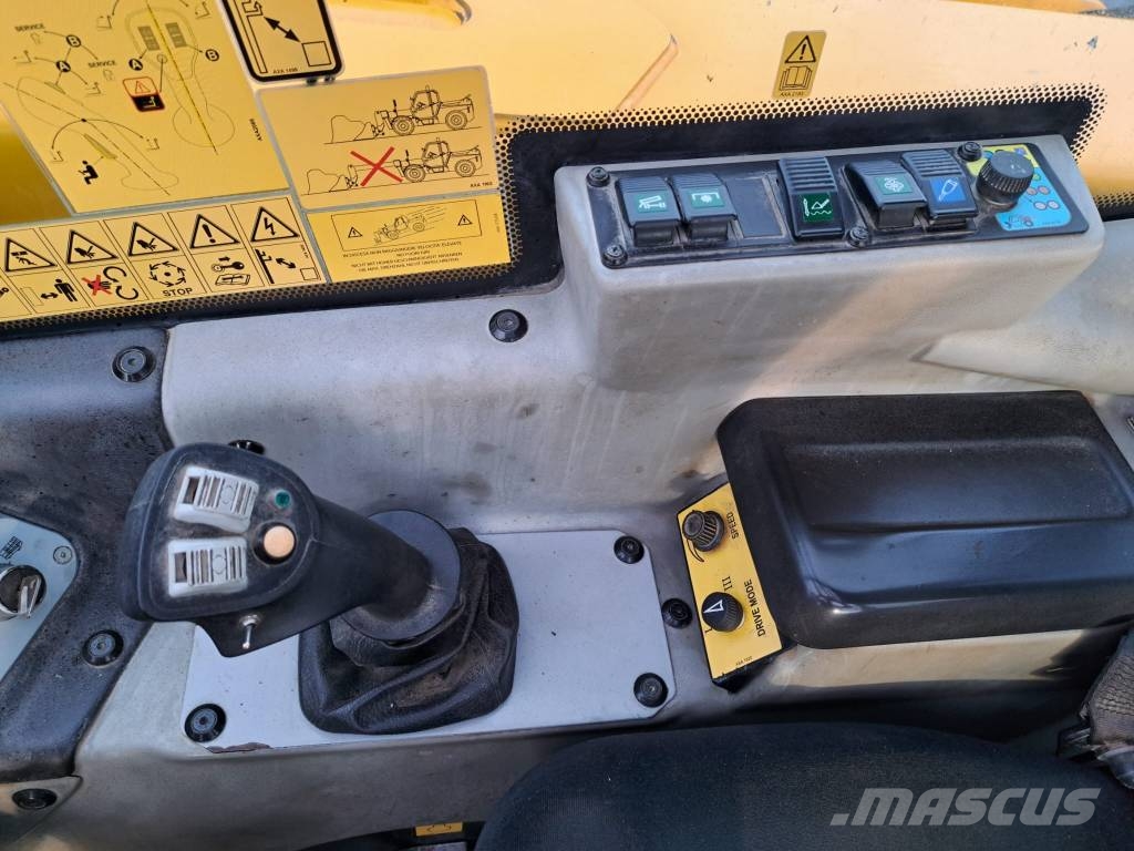 Dieci 40.7 HVS Телескопични товарачи