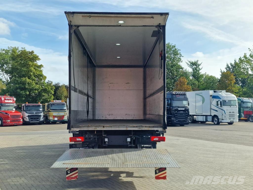 Scania P280 4x2 - Box with sidedoors - Loadlift - Full ai Bakwagens met gesloten opbouw