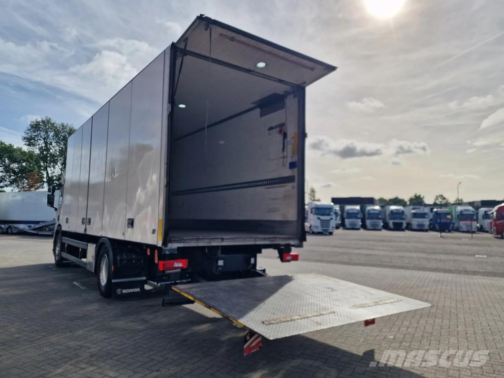 Scania P280 4x2 - Box with sidedoors - Loadlift - Full ai Bakwagens met gesloten opbouw