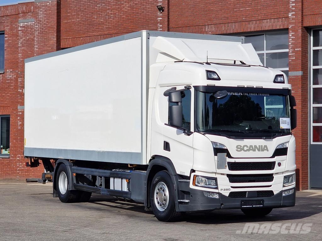 Scania P280 4x2 - Box with sidedoors - Loadlift - Full ai Bakwagens met gesloten opbouw