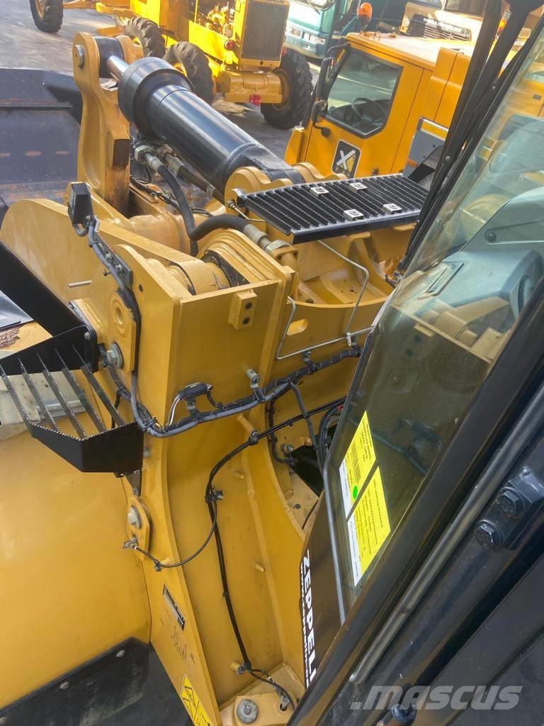 CAT 966M XE لوادر بعجل