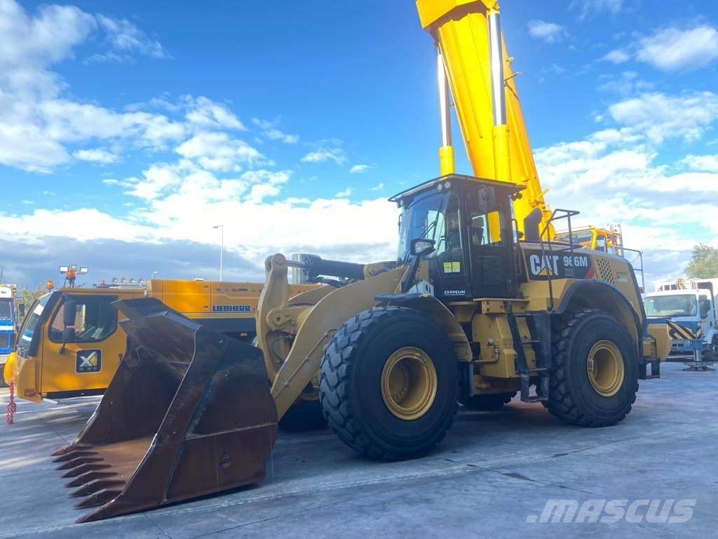 CAT 966M XE لوادر بعجل