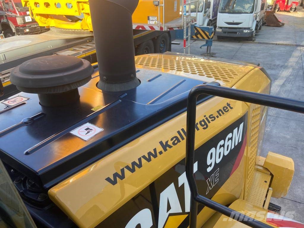 CAT 966M XE لوادر بعجل