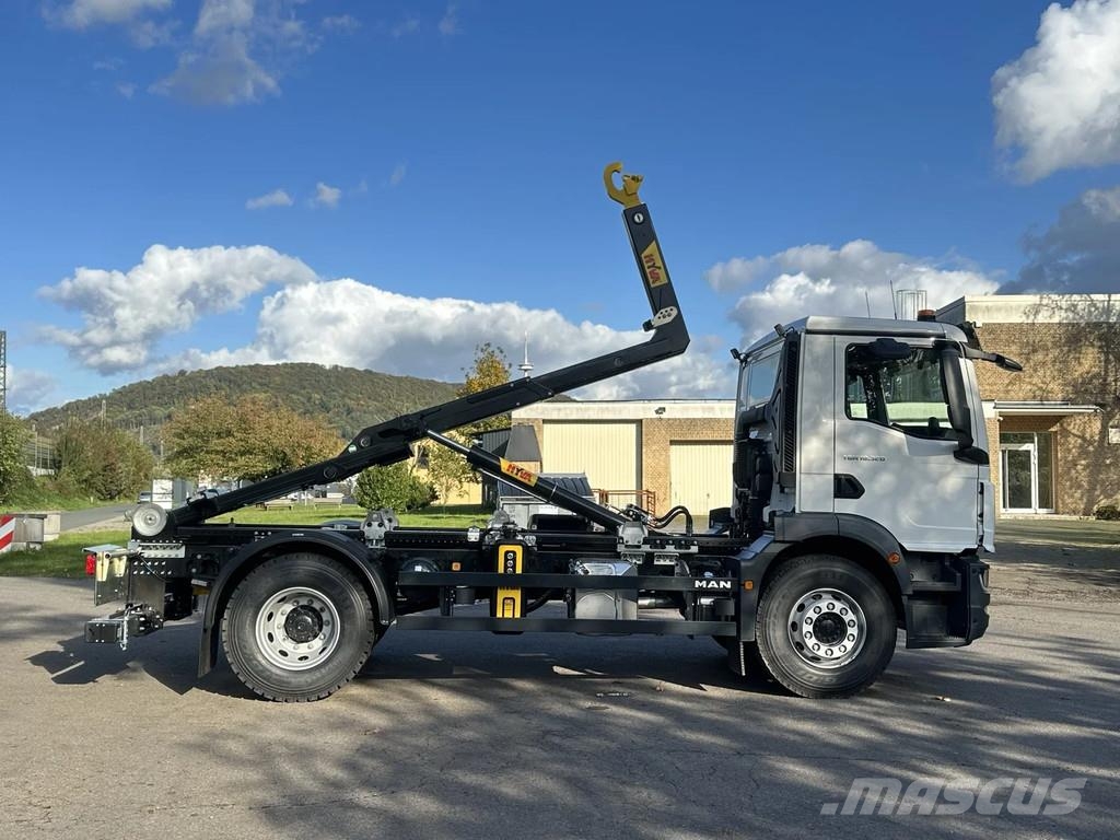 MAN TGM 18.320 MAN TGM 18.320 4x2 Euro 6e Hyva 12-45 Koukkulava kuorma-autot