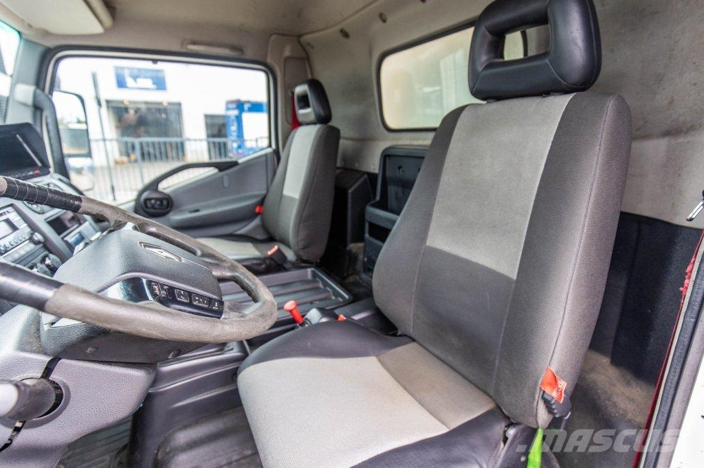 Renault D2 180+ Dhollandia 1000kg Fast kasse