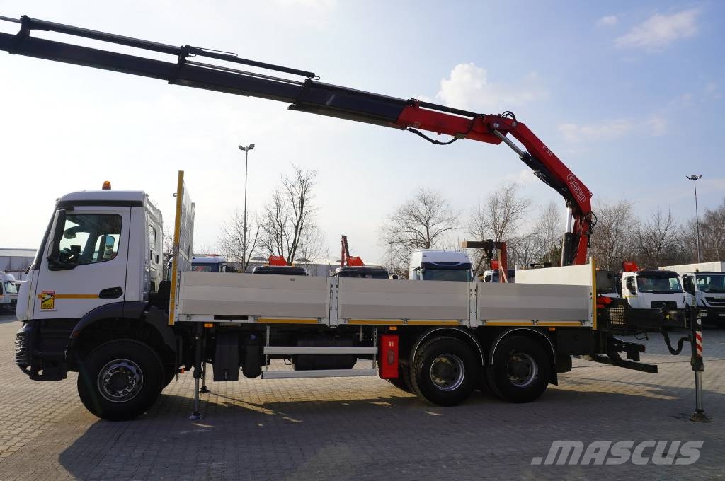 Mercedes-Benz Arocs 2636 6x4 / Fassi F195A.0.24 / 660 MTH شاحنات مسطحة/مفصلية الجوانب