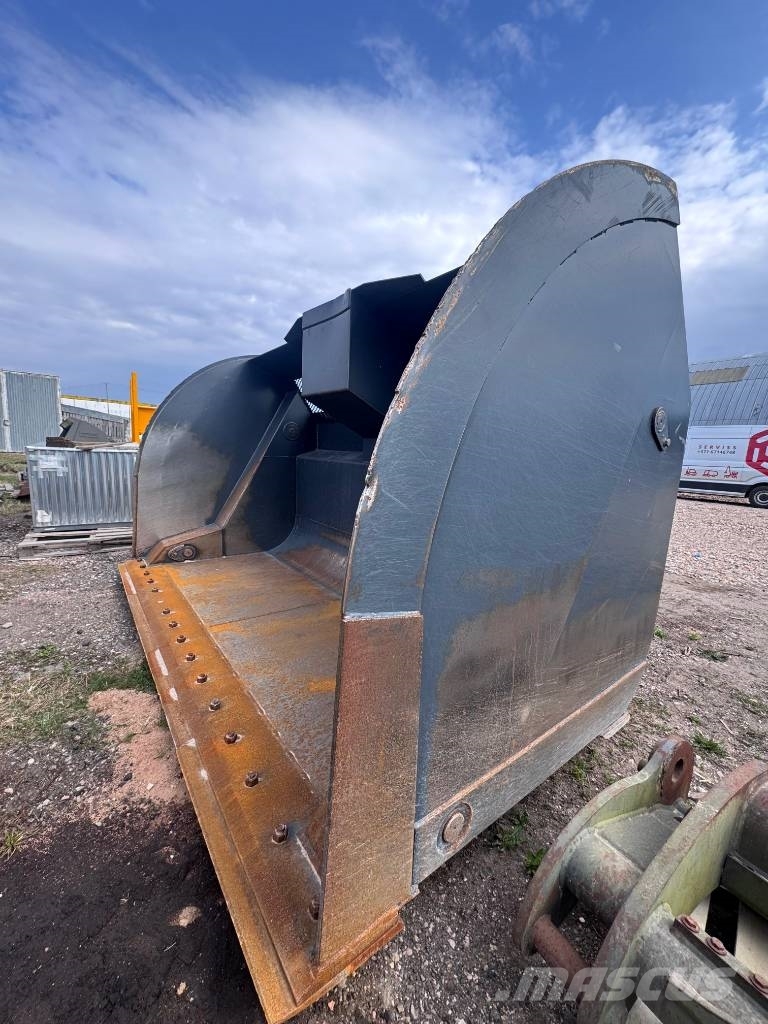  Hugh dump bucket 9 m3 Žlice