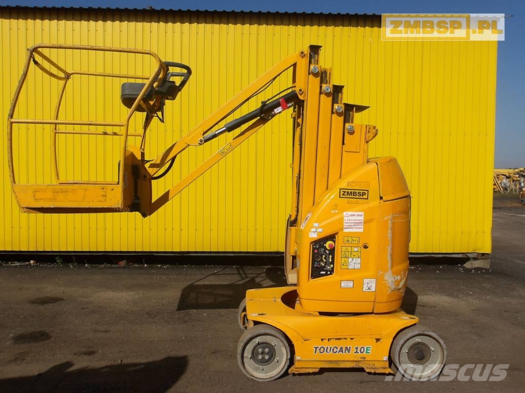 JLG Toucan 10 E Вертикальні щоглові підйомники