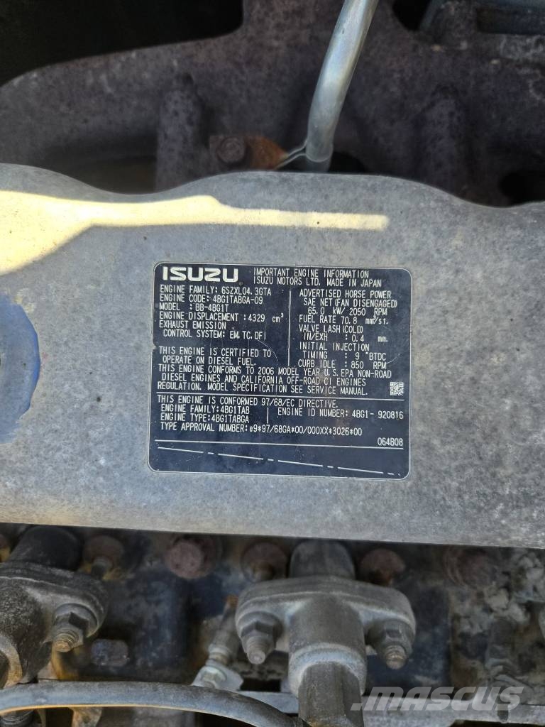 New Holland E 135 SR Bageri guseničari