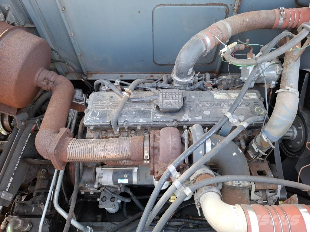 Rostselmash ACROS 560 Kombajni