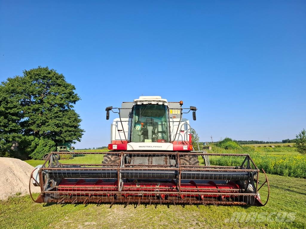 Rostselmash ACROS 560 Kombajni