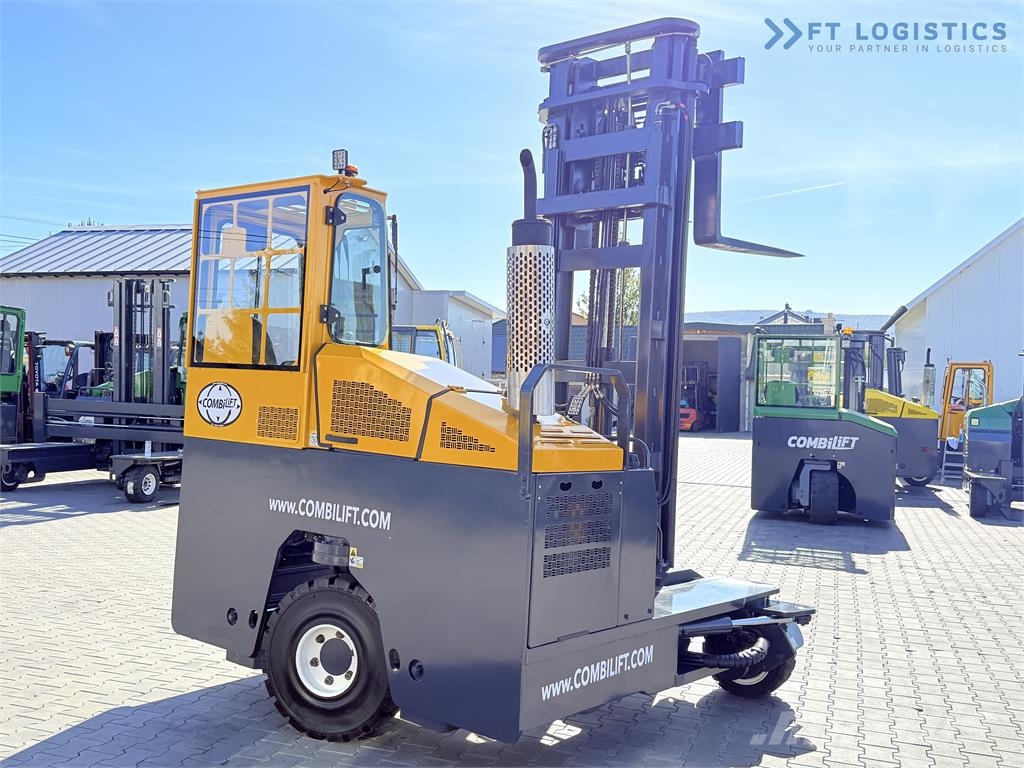 Combilift FOUR-WAY MULTIDIRECTIONAL FORKLIFT / C4000 / DUPLE Повдигач с движение в 4 посоки