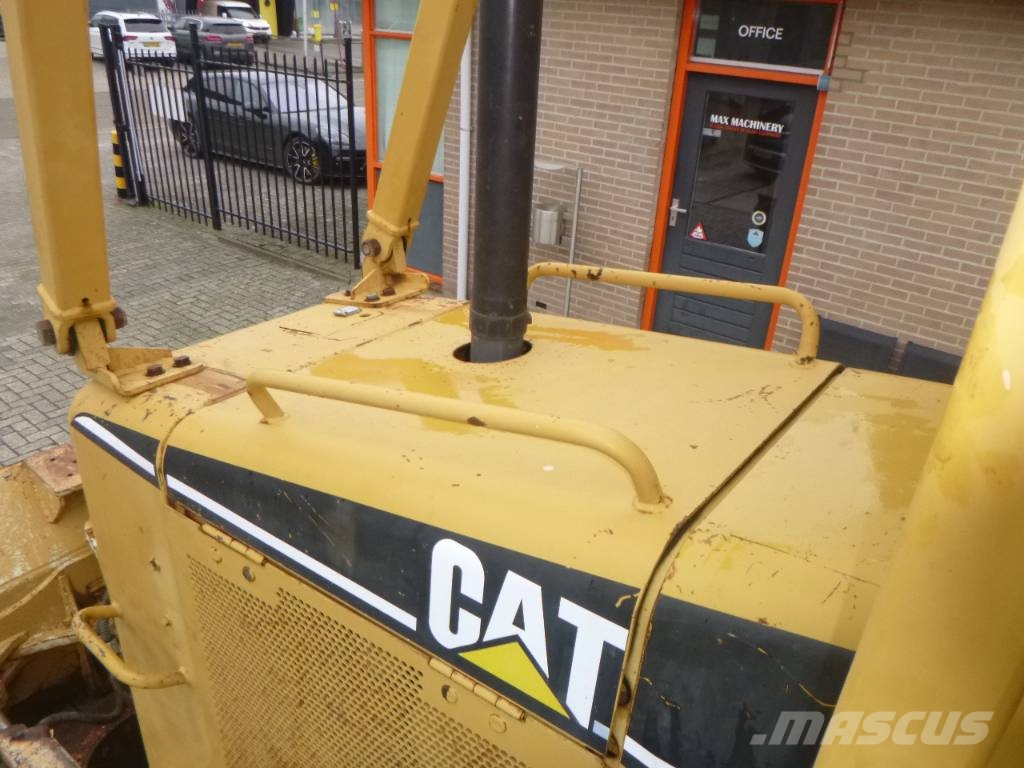 CAT D 5 N LGP Kāpurķēžu buldozeri