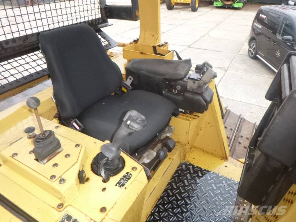 CAT D 5 N LGP Kāpurķēžu buldozeri